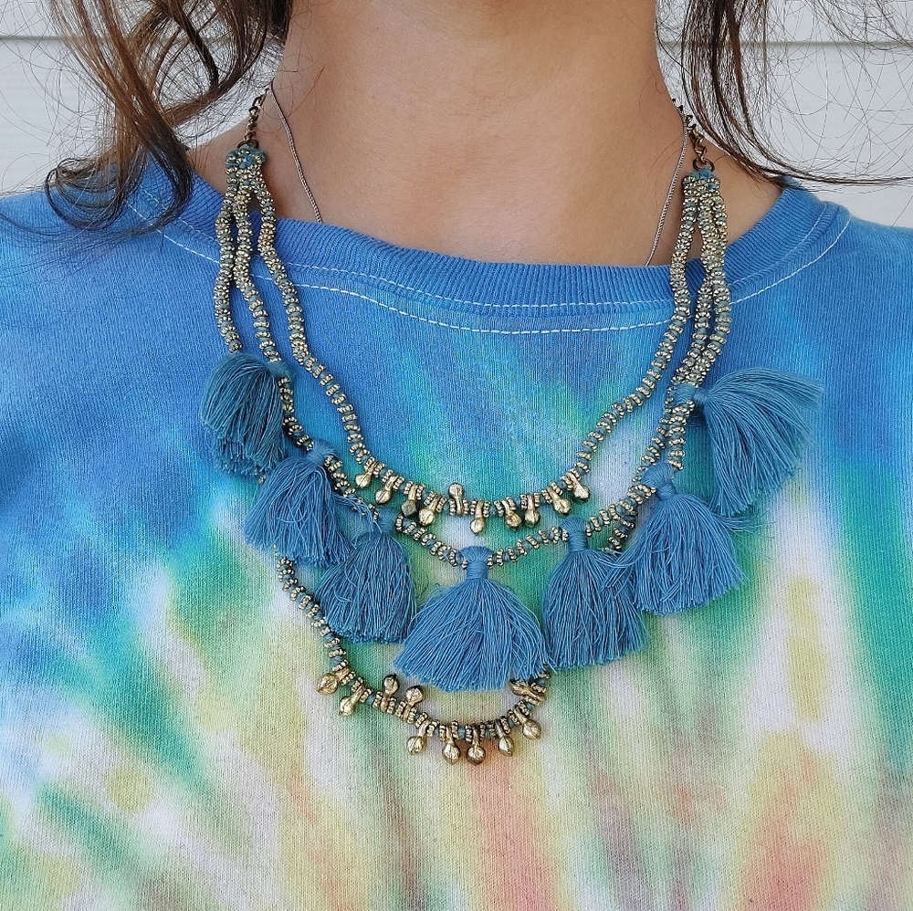 🌺 Indian Blue Tassel Necklace